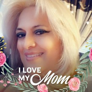 Meet your Posher, Monica